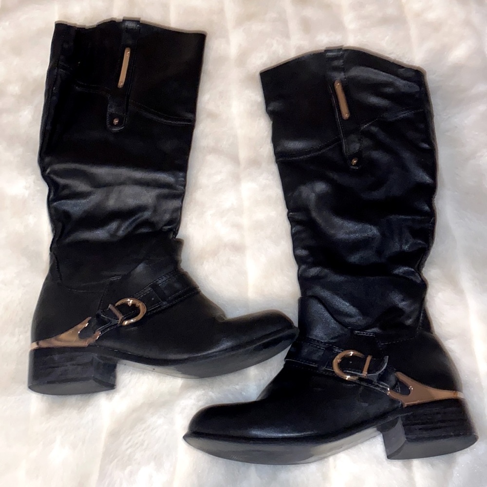Black Boots